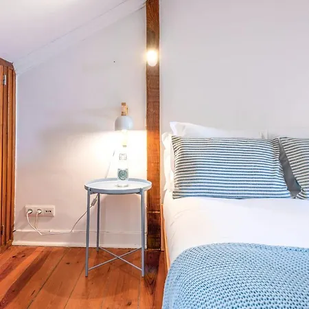 Cozy Coastal Flat In Lapa Quarters By Guestready Lejlighed Lisboa